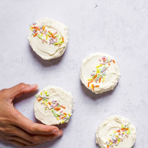 Vanilla cakelet recipe