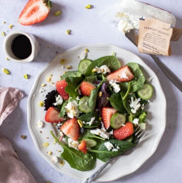 strawberry and goat cheese salad